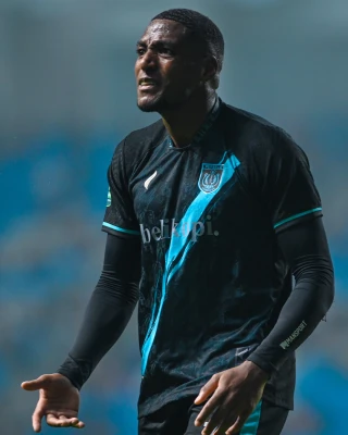 Match Worn Jhon Mena, Vs Persiba